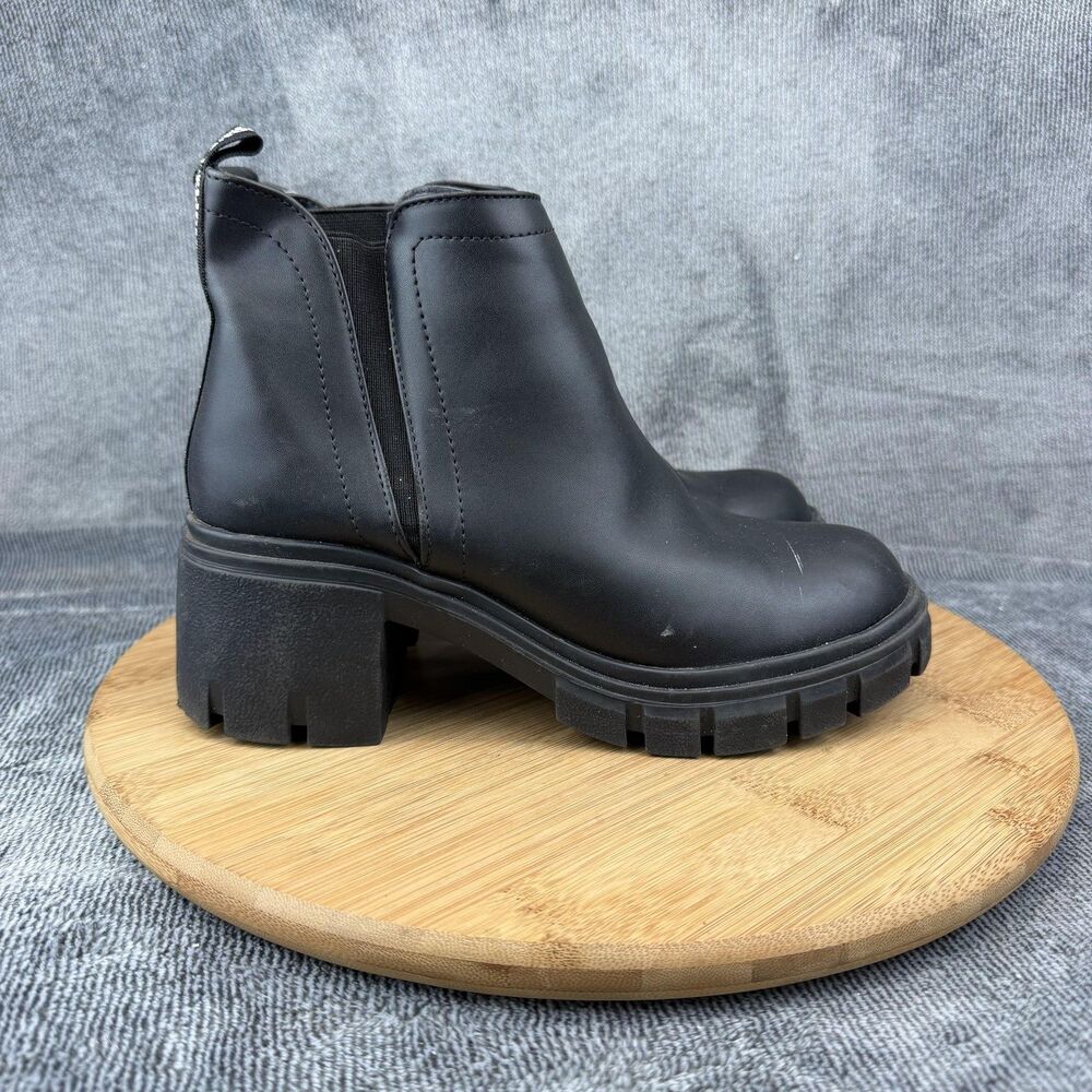 True Religion Boots Womens Size 7.5 Black Chelsea Ankle Lug Sole Block Heel